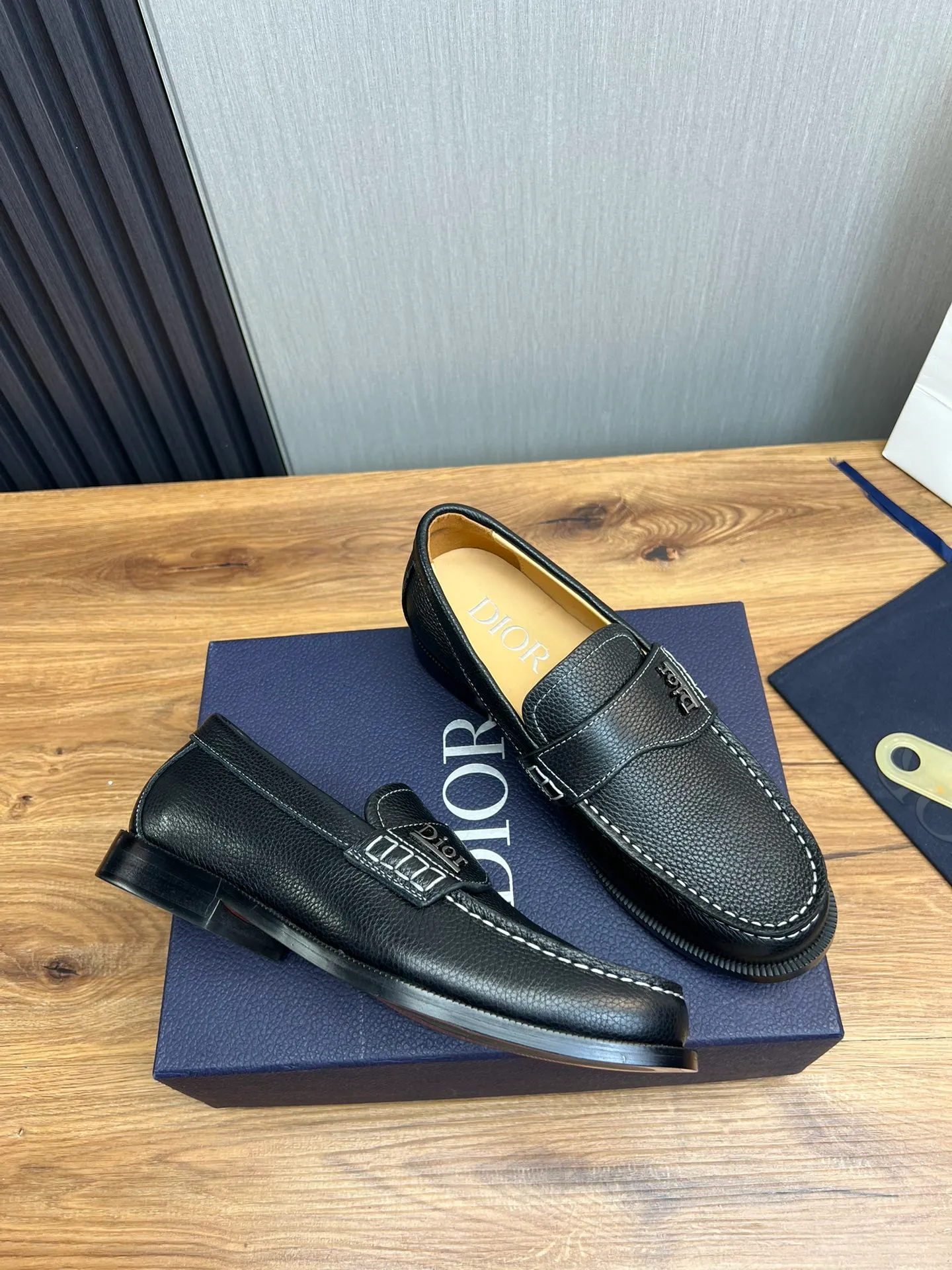 Men's men's shoes💰560💰 Dior men's business casual leather shoes👞all use imported original brand leather, just to create a more comfortable wearing experience, upper: original cowhide➕imported sheepskin lining, original non-slip and wear-resistant rubber outsole✔️36-45 (38.45 non-returnable)